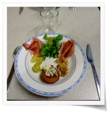 Plougastel-Loisirs repas préparé par les adhérants à l'Espace Frézier.